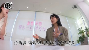 배우 김서형, '19살' 반려견에 대한 애정 듬뿍···